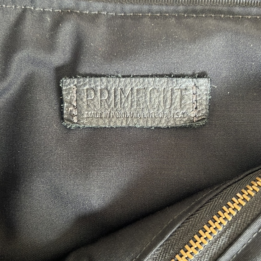 Primecut Dots Cowhide Hobo Bag - Picture 11 of 11